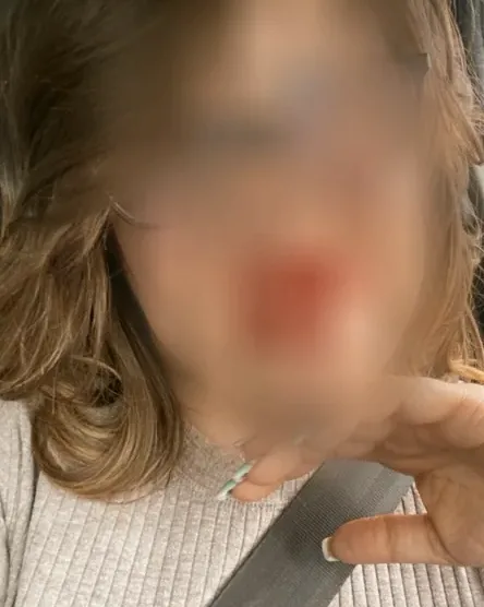 Andrea, 38