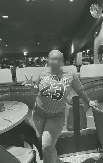 Andrea, 22
