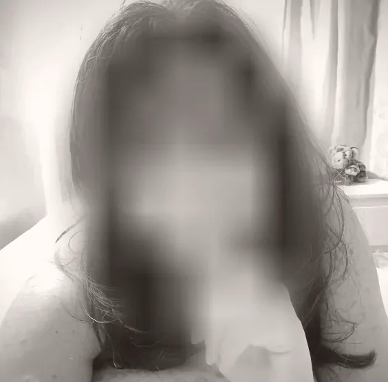 Astrid, 37