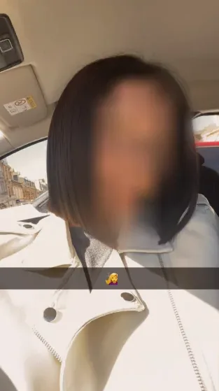 Chiara, 24