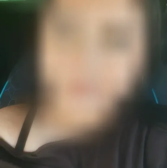 Helena, 18