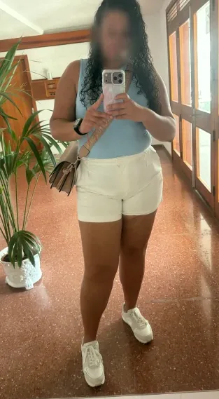 Verena, 33